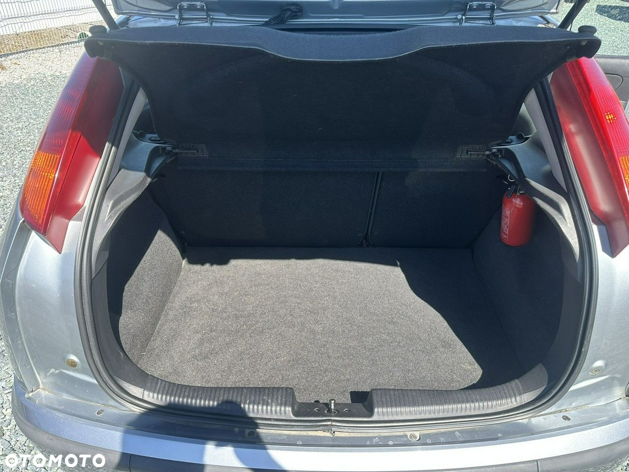 Ford Focus 1.6 X100 - 16