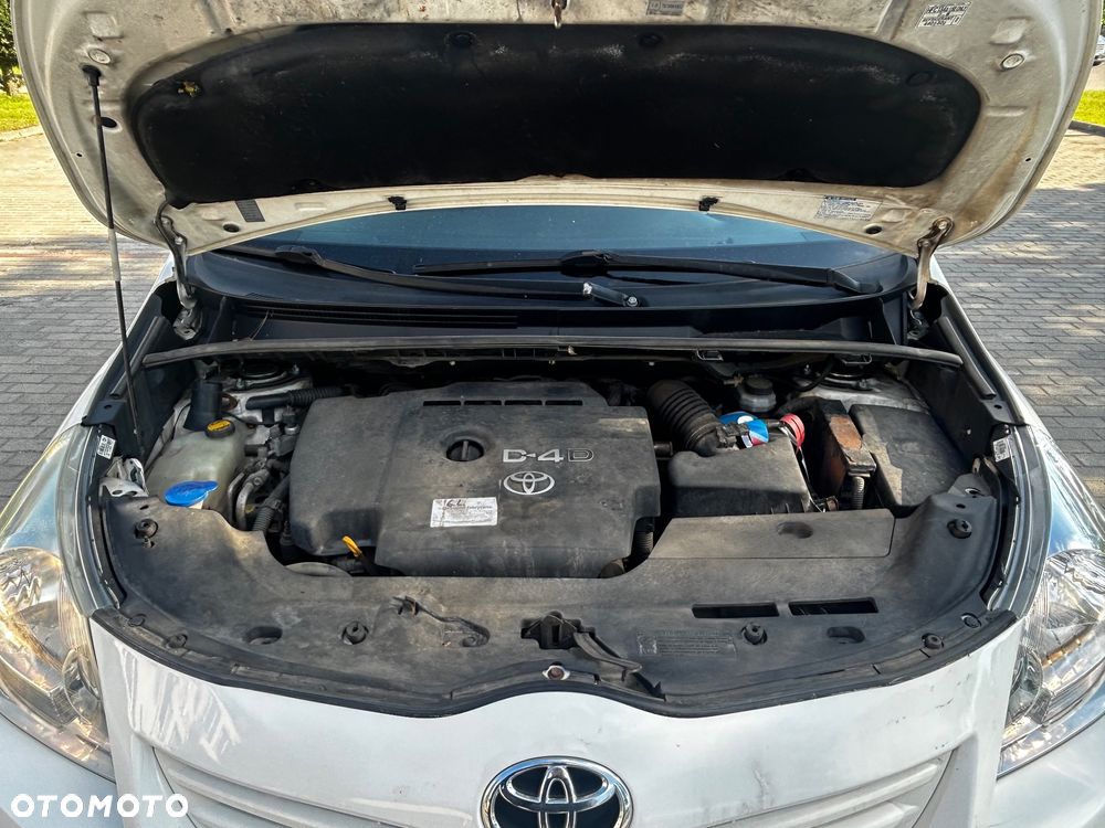 Toyota Verso 2.0 D-4D Sol plus 7os - 12