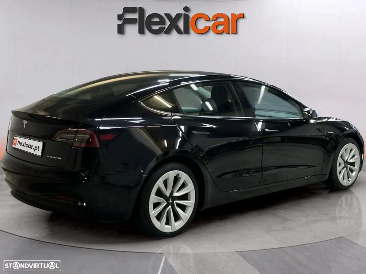 Tesla Model 3 - 6