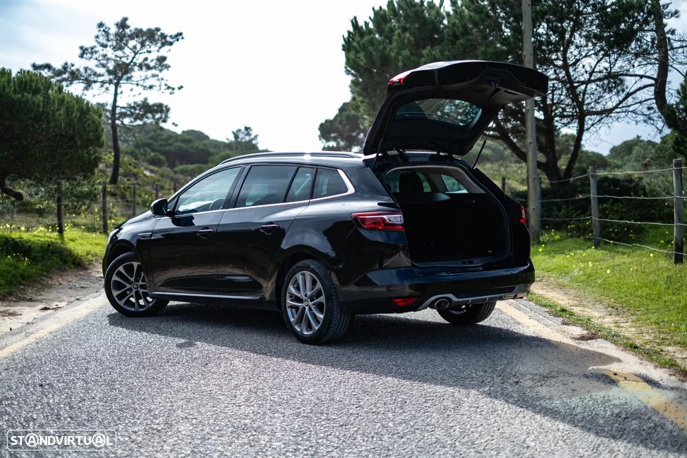 Renault Mégane Sport Tourer 1.5 dCi GT Line J18 - 9
