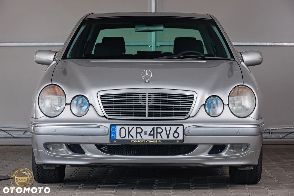 Mercedes-Benz Klasa E - 2