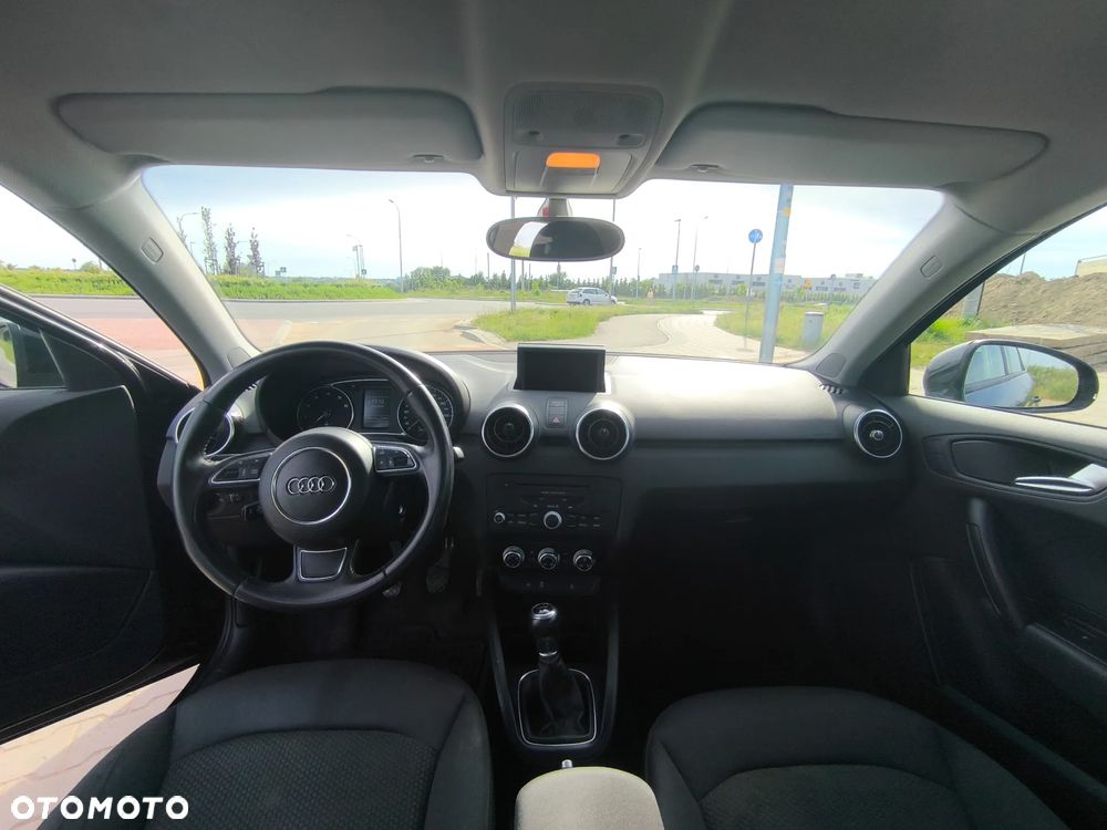 Audi A1 Sportback 1.2 TFSI Admired Edition - 5