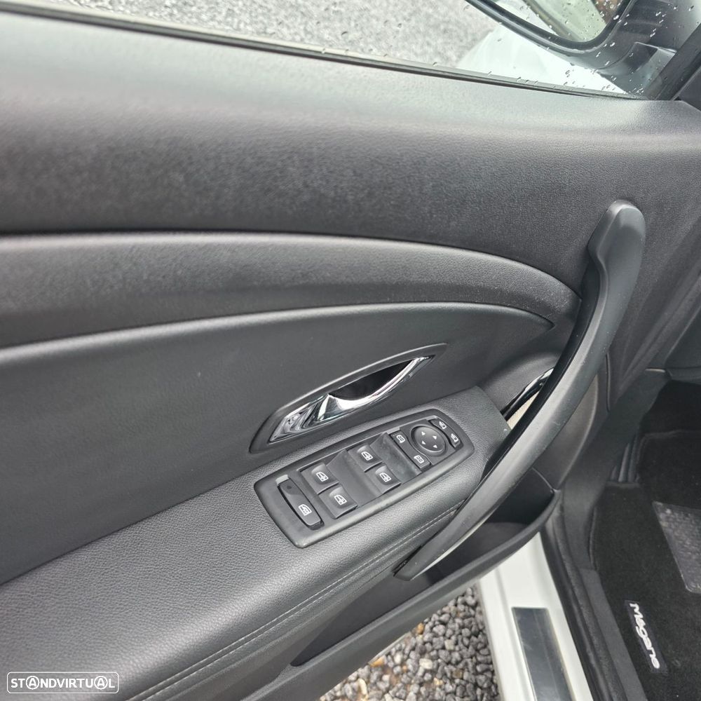 Renault Mégane 1.5 dCi Bose Edition SS - 17