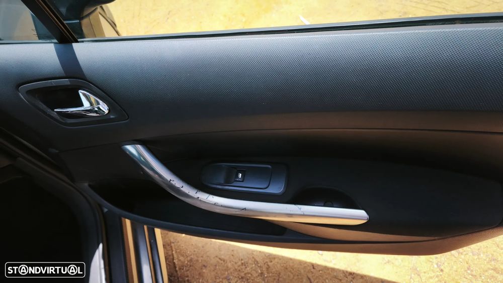 Peugeot 308 1.6 HDi Sport CVM6 - 23