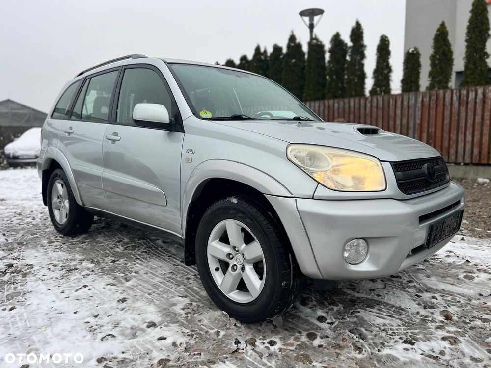 Toyota RAV4 D-4D 4x4 Sol - 4