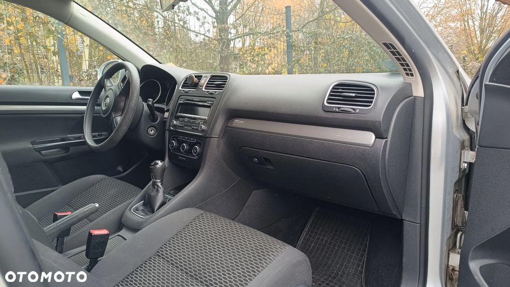 Volkswagen Golf VI 1.6 TDI Trendline - 21