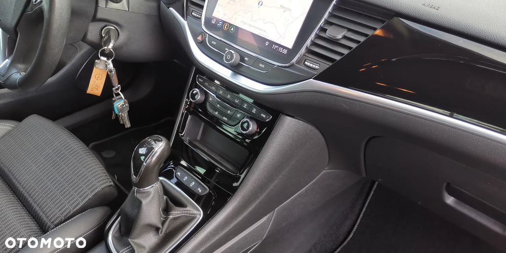 Opel Astra 1.2 Turbo GS Line - 22