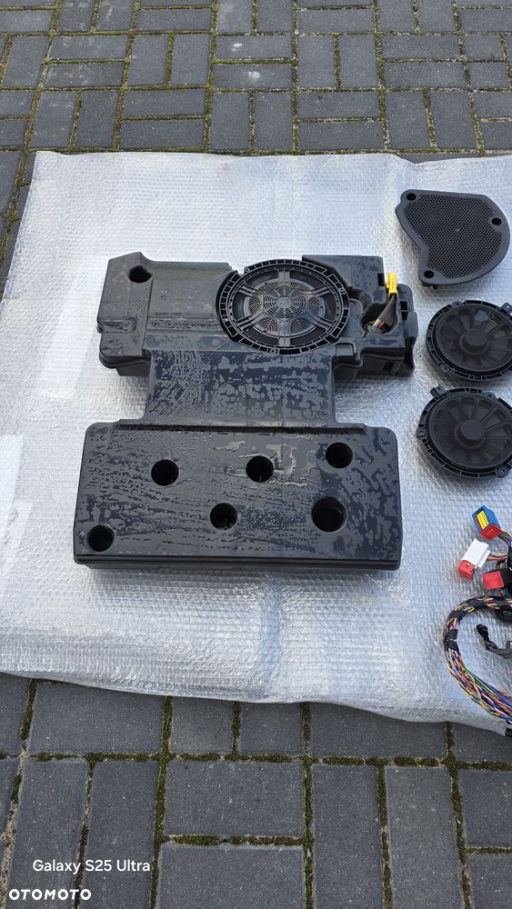 Komplet Nagłośnienia FOCAL Premium Peugeot 3008 II / 5008 II Subwoofer Wzmacniacz - 7