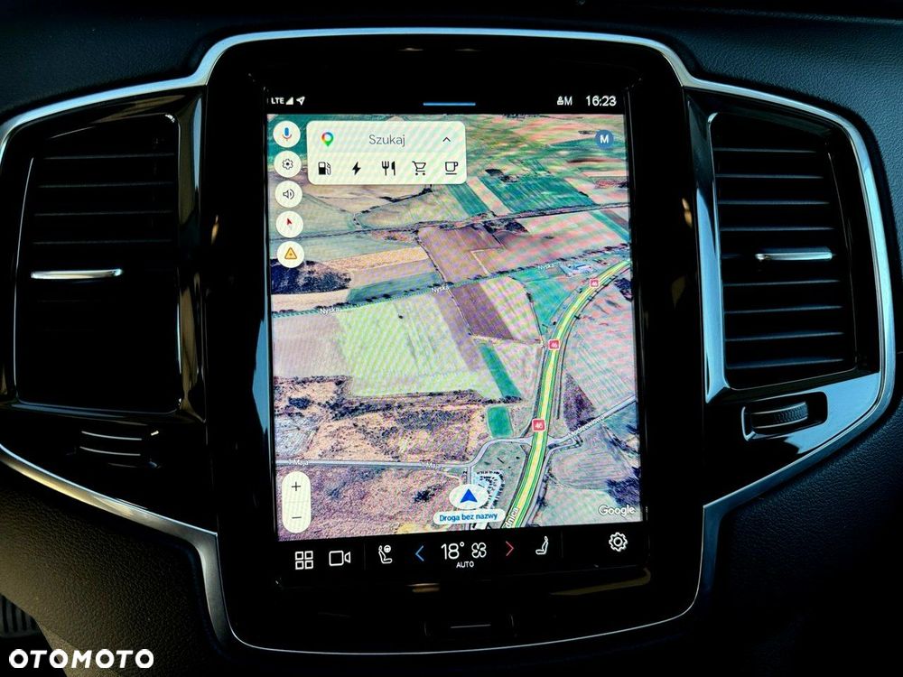 Volvo XC 90 - 19