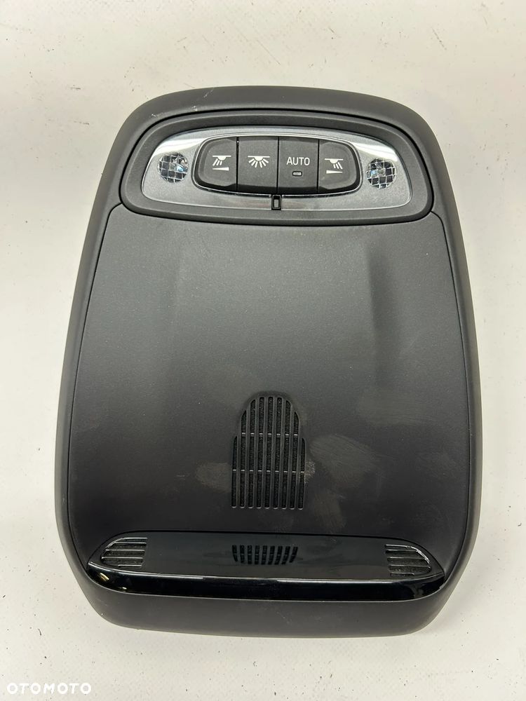 LAMPKA OŚWIETLENIE PODSUFITKI WNĘTRZA PRZÓD PRZEDNIA 31398259 VOLVO V40 II