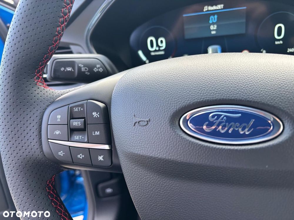 Ford Focus 1.0 EcoBoost mHEV ST-Line X - 22