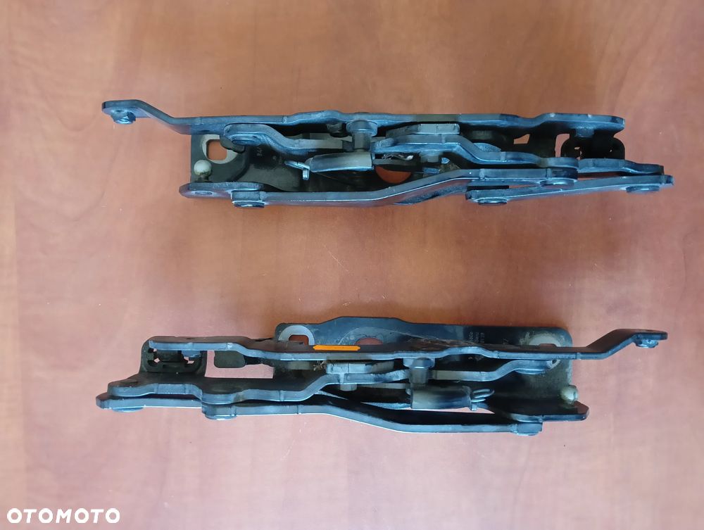 ZAWIAS MASKI POKRYWY SILNIKA MERCEDES SLK R172 W172 PRAWY A1728800228, LEWY A1728800128