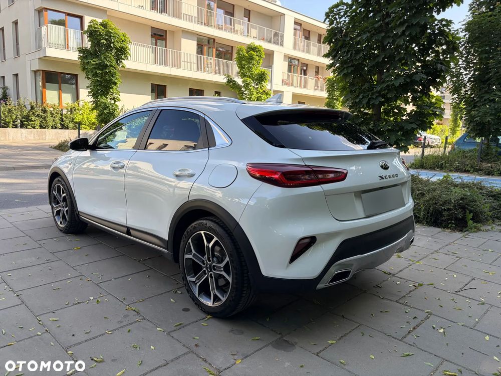 Kia XCeed 1.5 T-GDI M DCT - 4