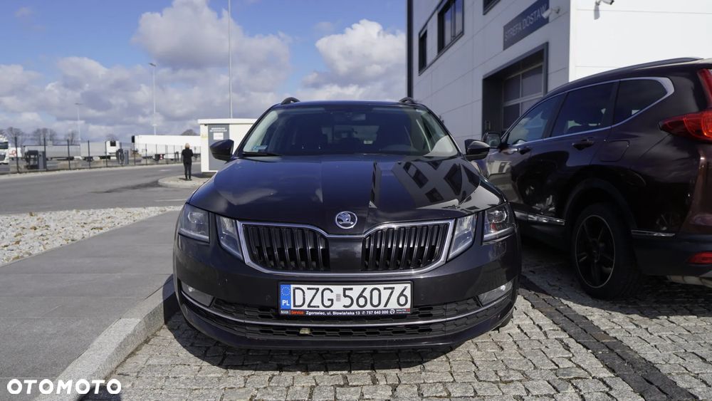 Skoda Octavia 2.0 TDI SCR 4x4 Style DSG - 22