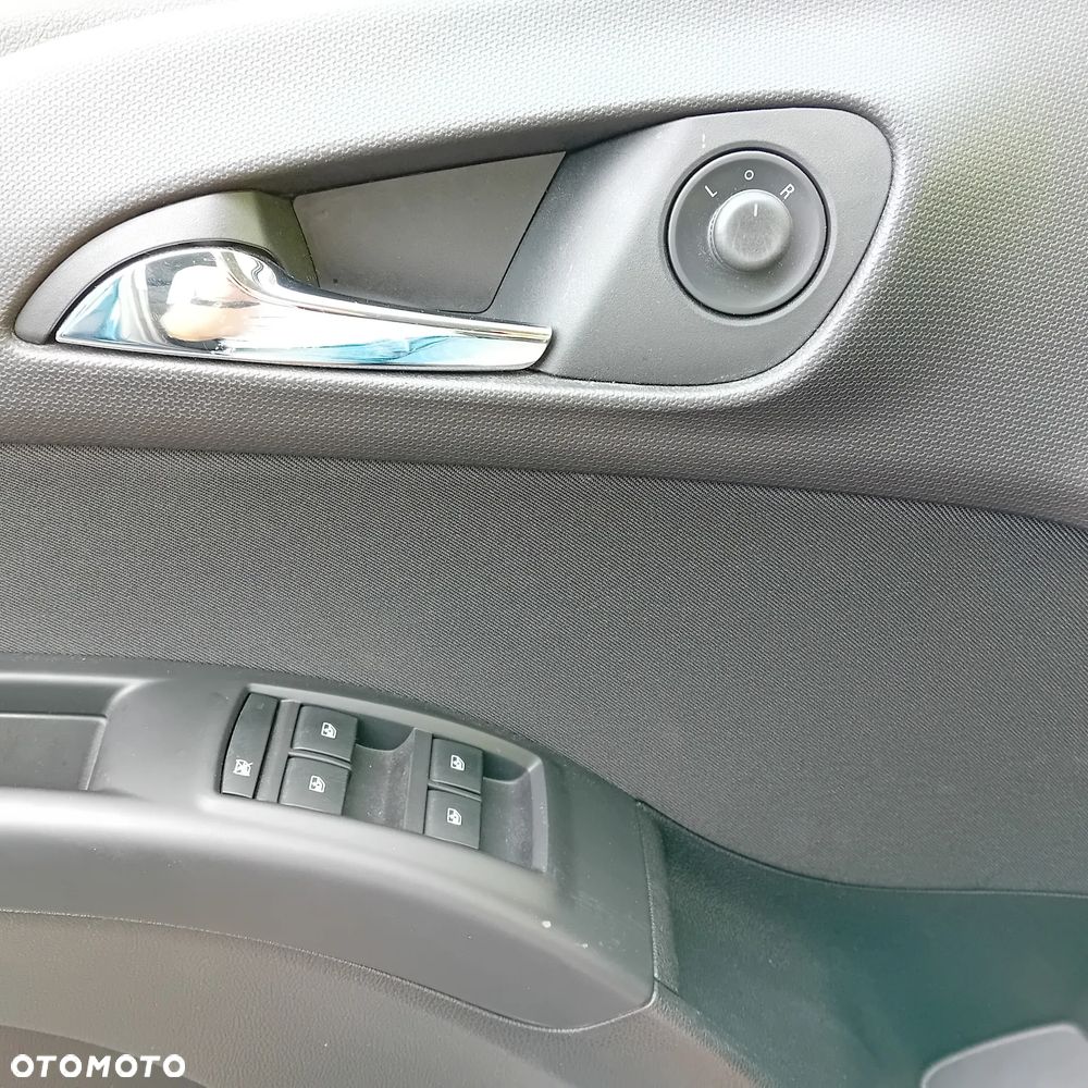 Opel Meriva - 30