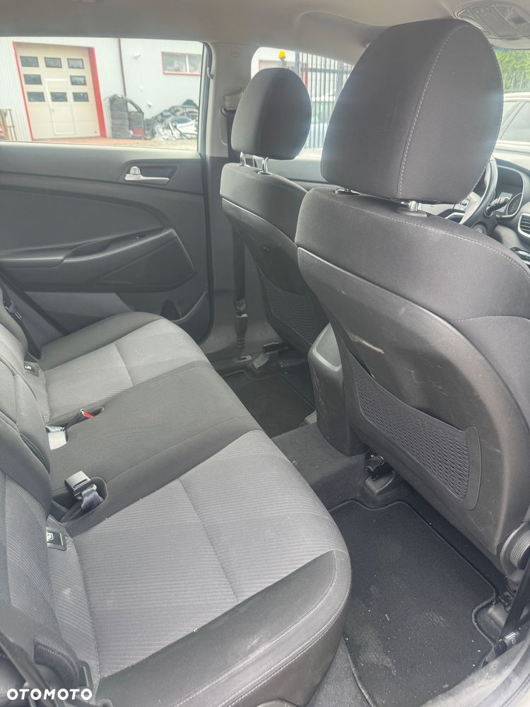 Hyundai Tucson - 8