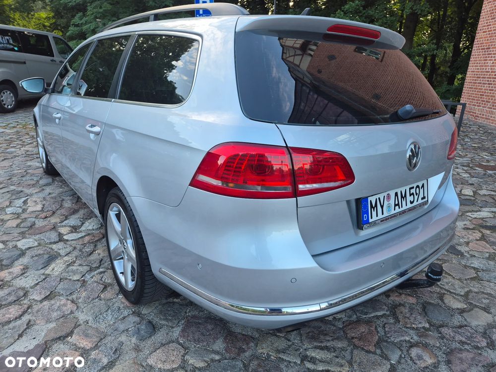 Volkswagen Passat 2.0 TDI DSG BlueMotion Technology Highline - 3