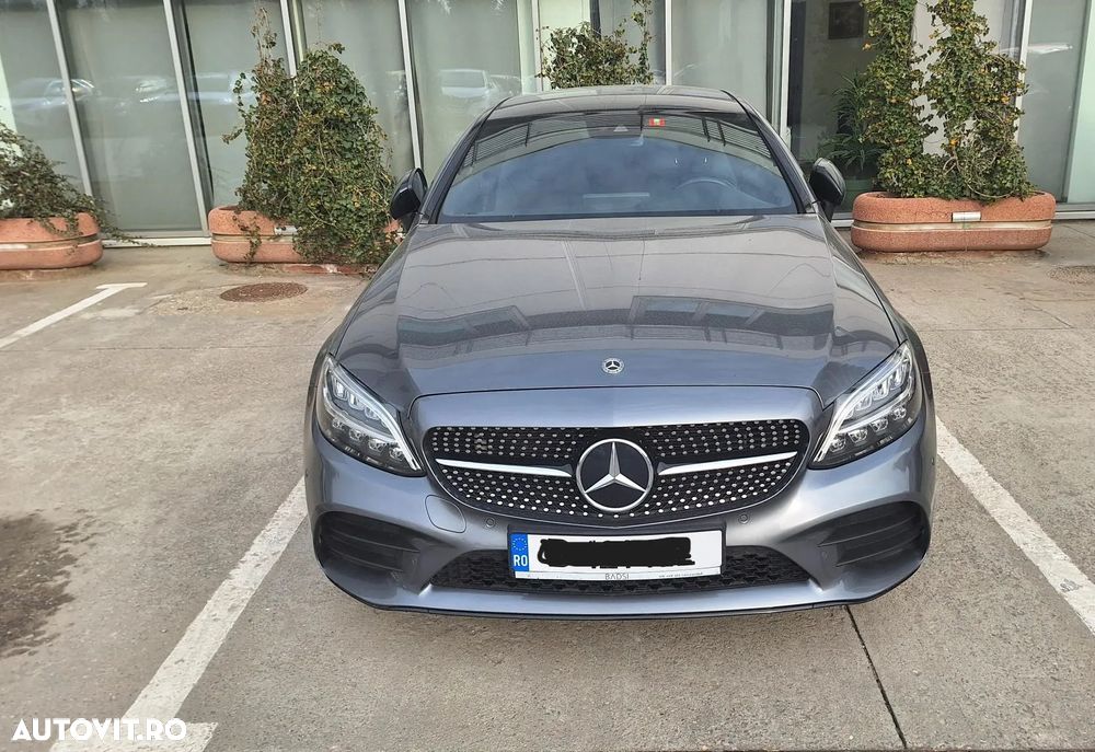 Mercedes-Benz C 200 4MATIC 9G-TRONIC AMG Line - 1