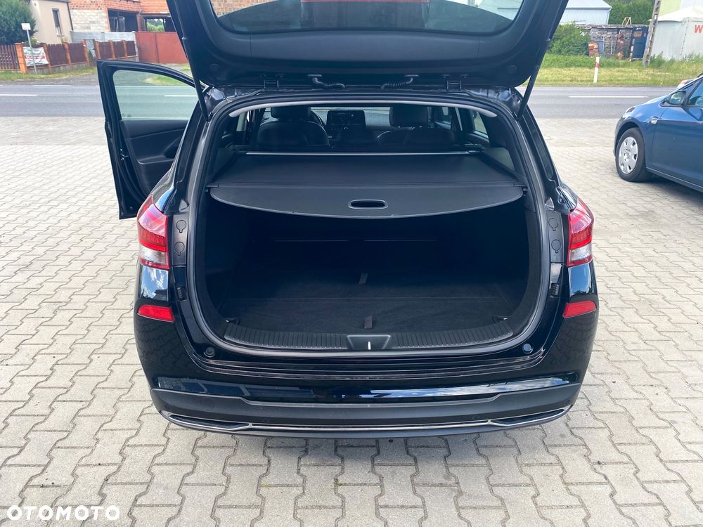 Hyundai i30 1.6 CRDI 48V-Hybrid Prime - 9