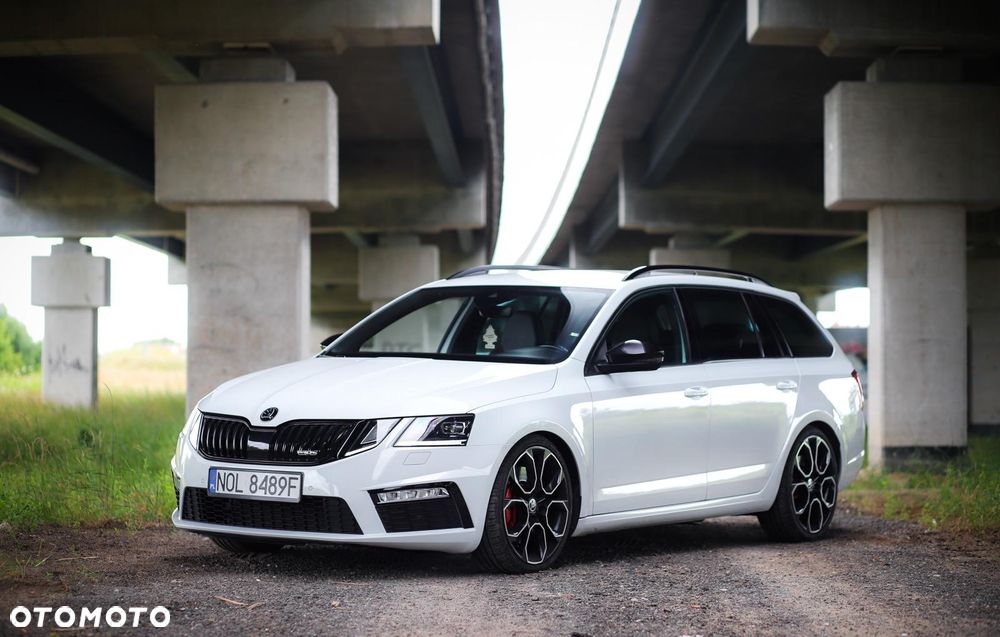 Skoda Octavia 2.0 TSI RS 245 DSG - 1