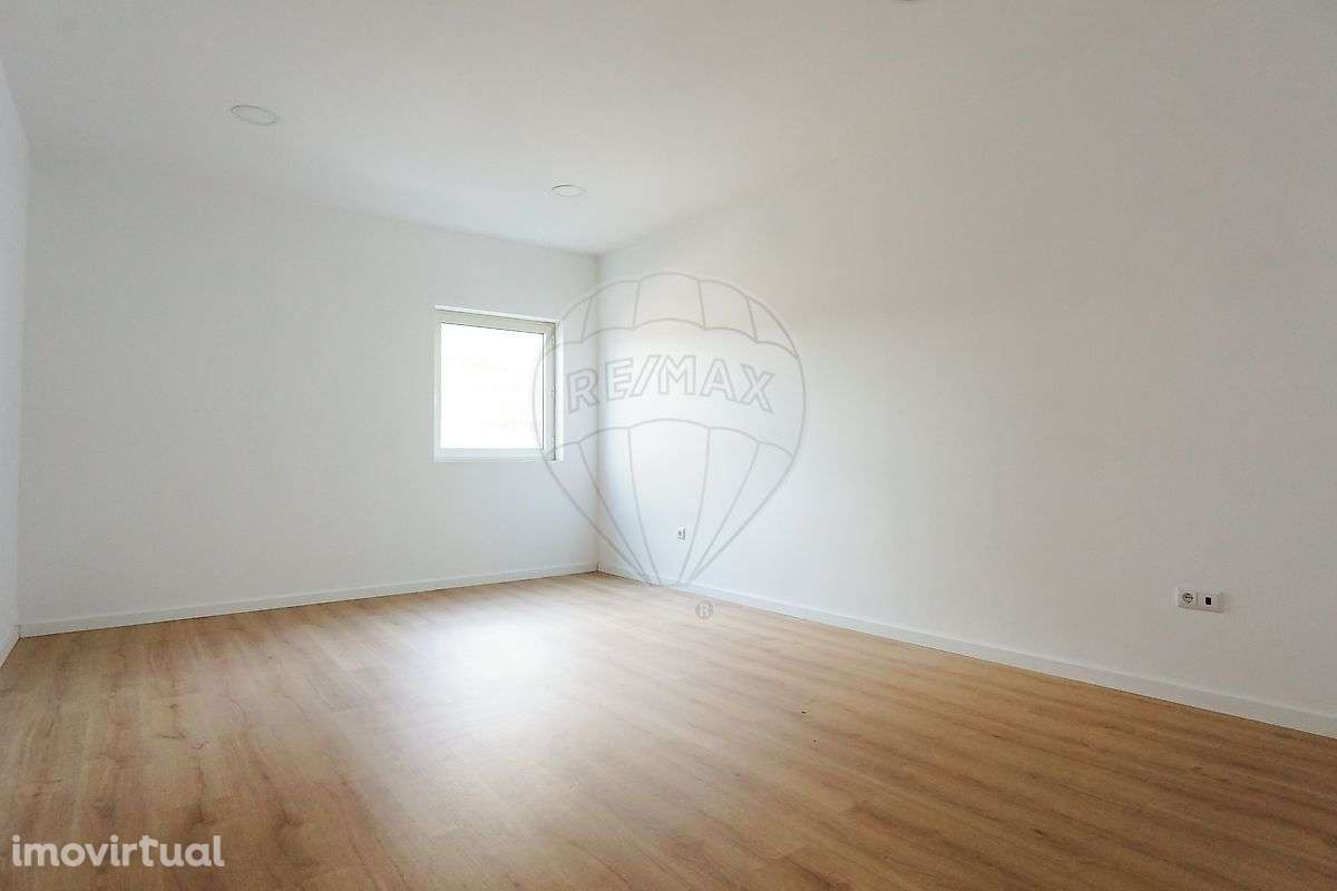 Loja  para arrendamento - Grande imagem: 5/13