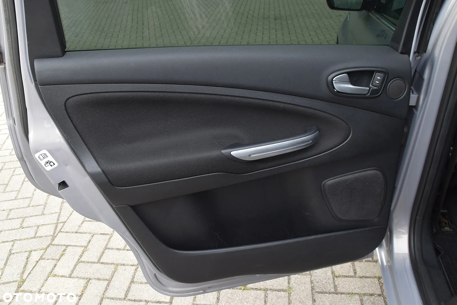 Ford Galaxy - 15