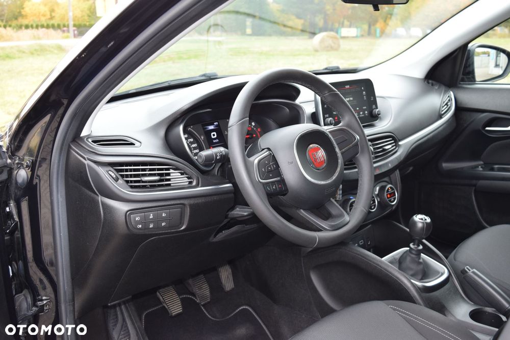 Fiat Tipo 1.4 T-Jet Lounge - 17