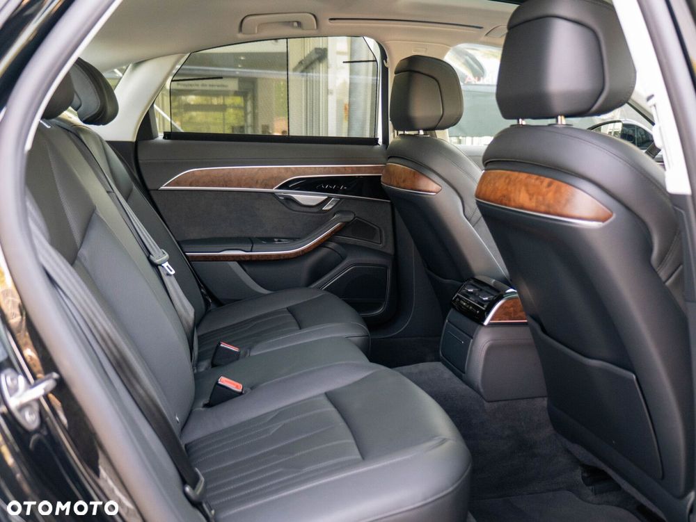 Audi A8 - 21