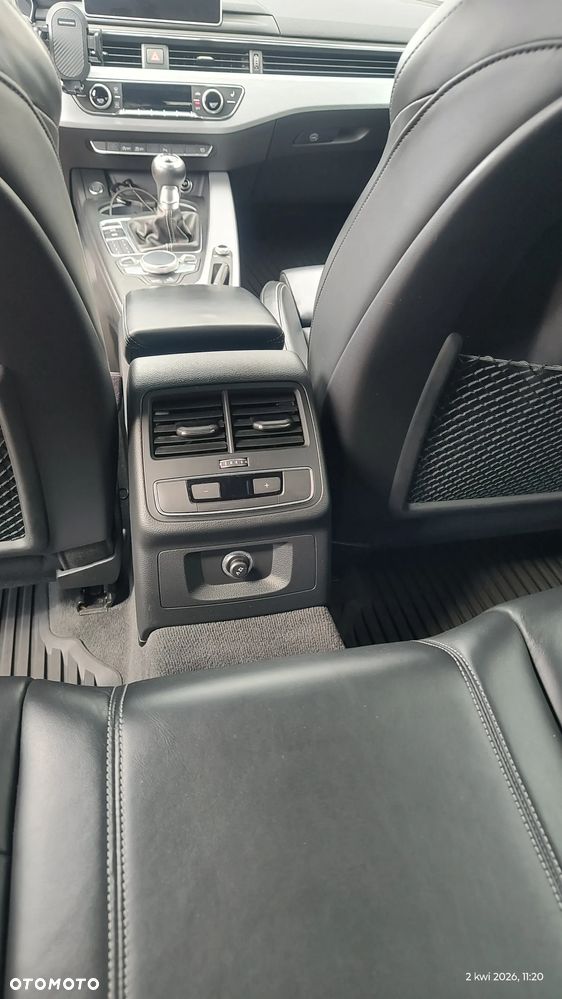 Audi A4 Avant 2.0 TDI DPF S line Sportpaket - 23