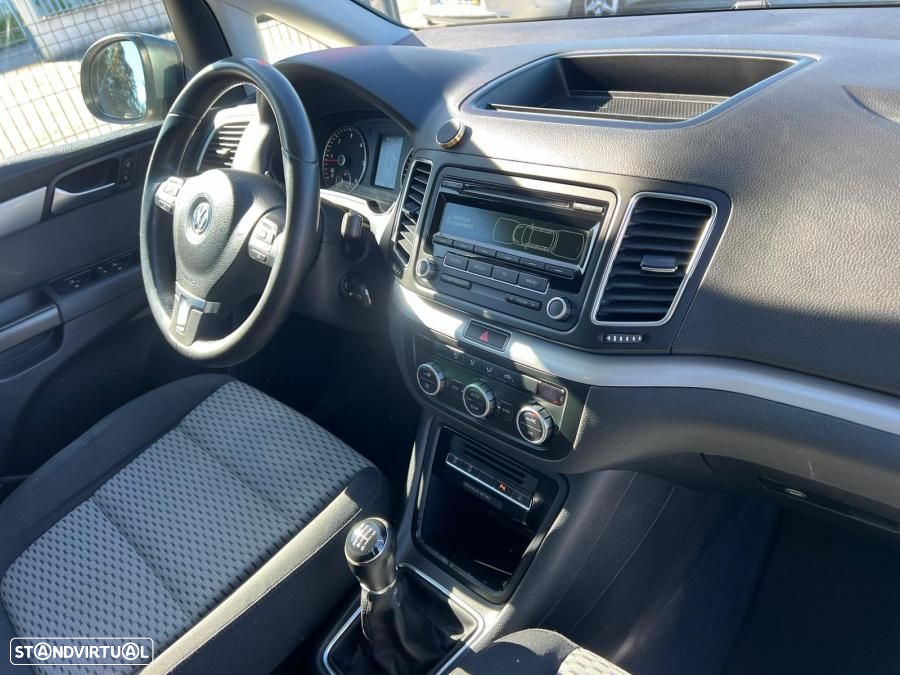 VW Sharan 2.0 TDI Confortline - 6