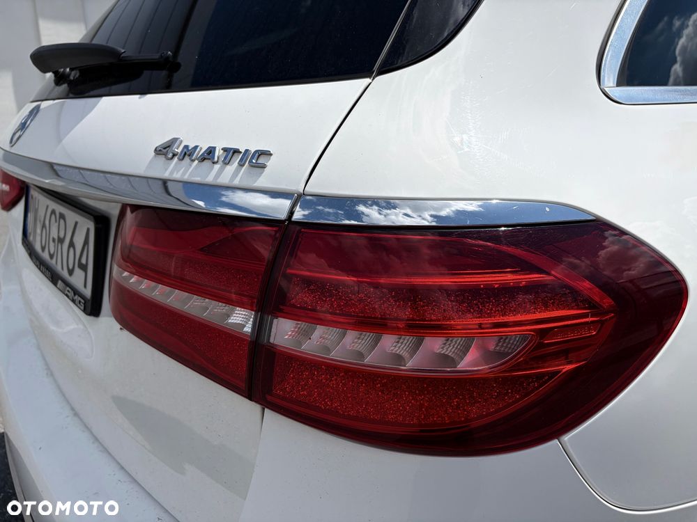 Mercedes-Benz Klasa E 220 d 4-Matic AMG - 15