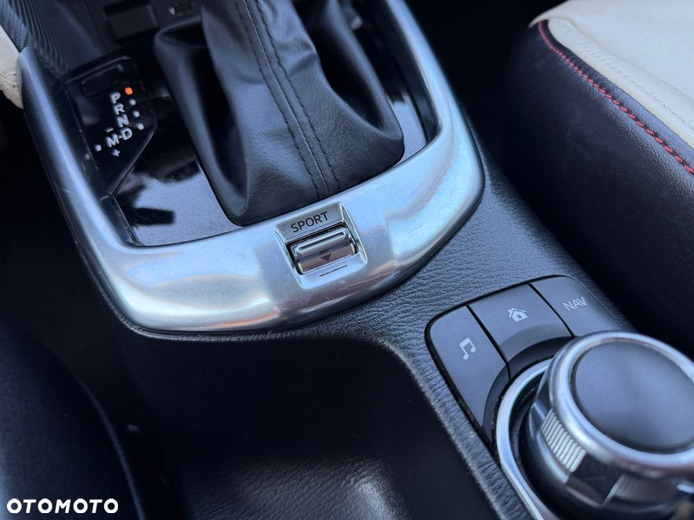 Mazda 2 SKYACTIV-G 90 White Edition - 30