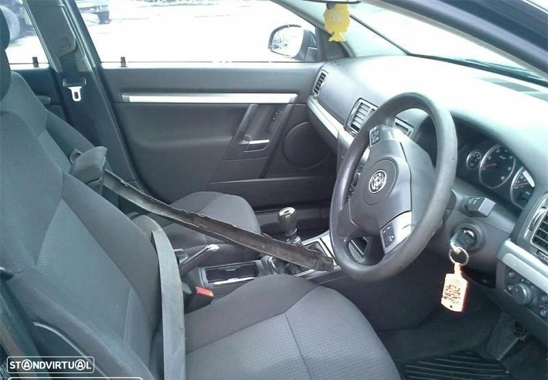 Opel Vectra C 1.9CDTI de 2008 disponível para peças - 5