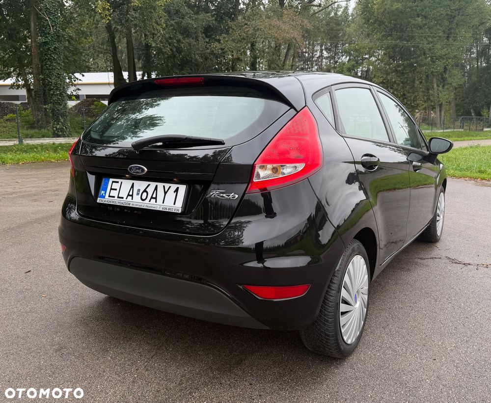 Ford Fiesta 1.25 Champions Edition - 6