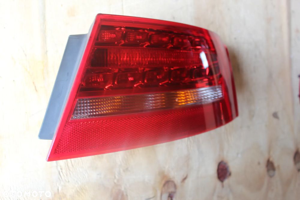 LAMPA TYLNA PRAWA AUDI A5 SPORTBACK LIFT 8T8945096D 2014 - 3