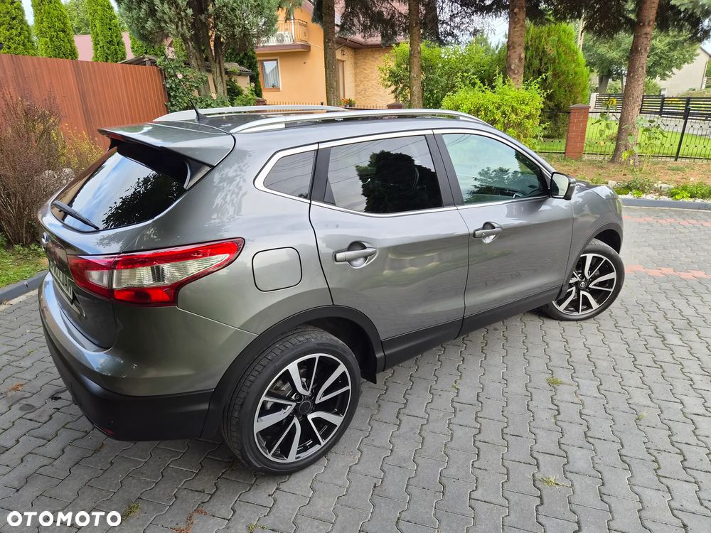 Nissan Qashqai 1.6 DIG-T Tekna - 4