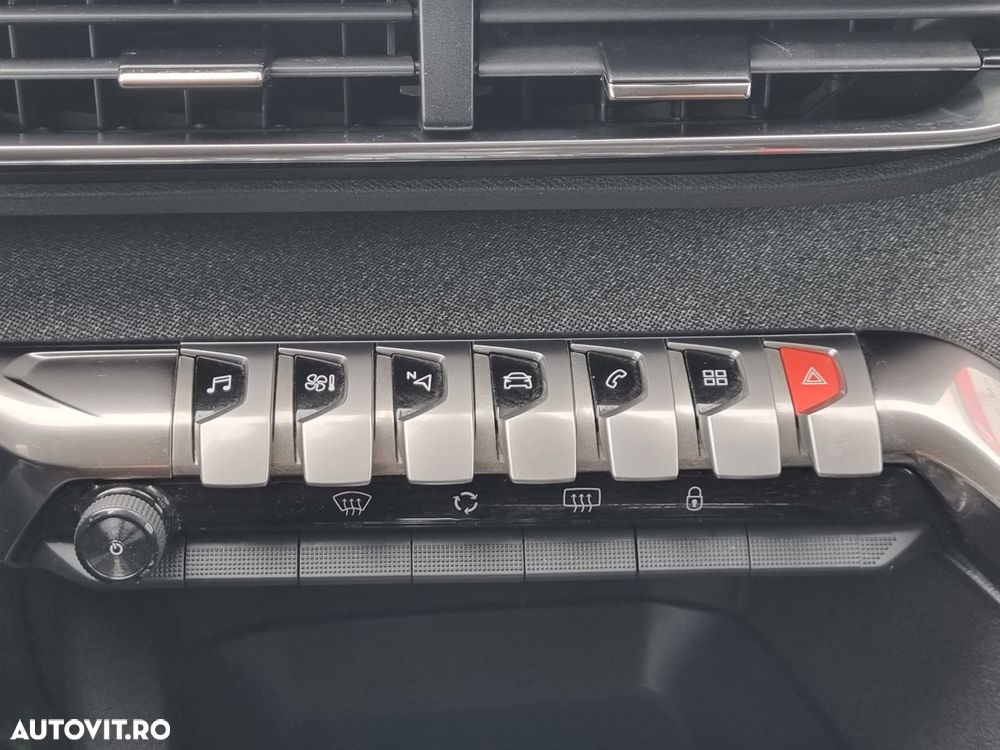 Peugeot 3008 1.5 BlueHDI 130 EAT8 Allure Pack - 22