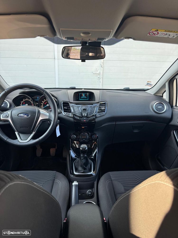 Ford Fiesta 1.0 Ti-VCT Titanium - 12