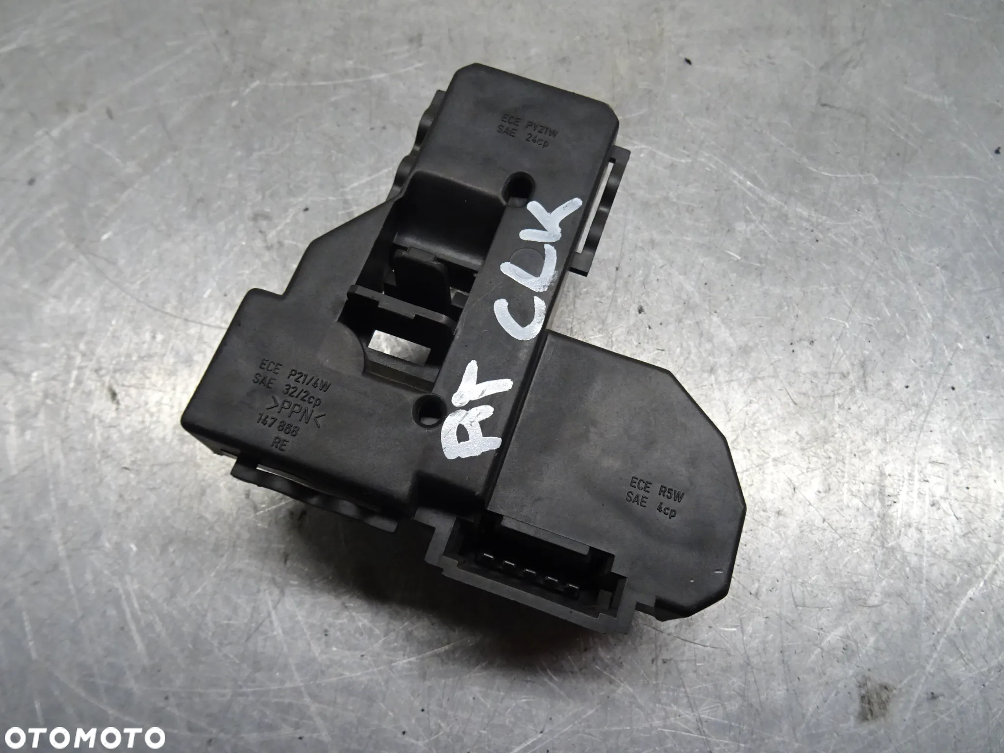MERCEDES W208 CLK 97-99 WKŁAD LAMPY PRAWY TYŁ - 3
