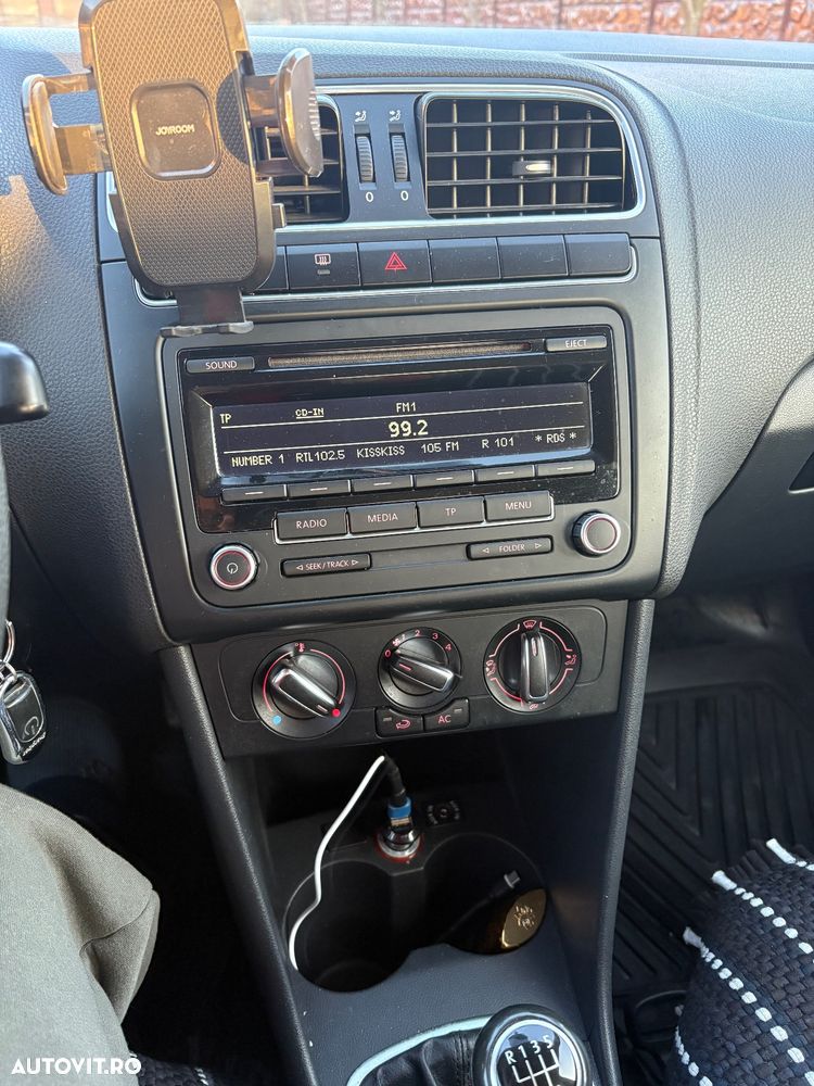 Volkswagen Polo 1.6 TDI Comfortline - 1