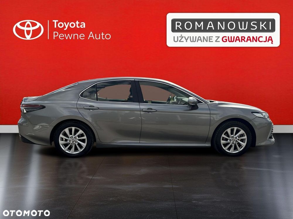 Toyota Camry 2.5 Hybrid Comfort CVT - 11