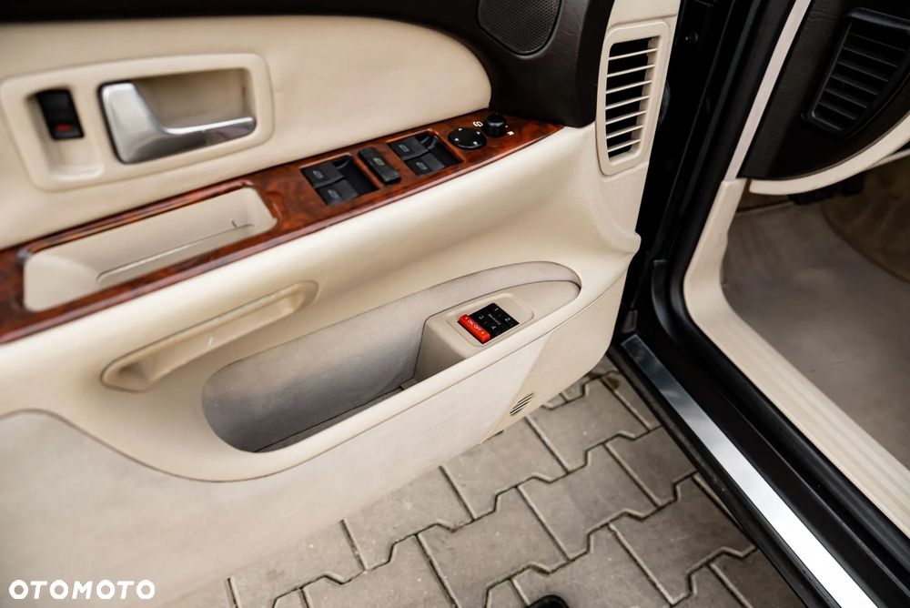 Audi A8 - 22
