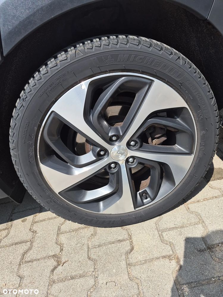 Hyundai Tucson 1.7 CRDI BlueDrive Classic 2WD DCT - 17