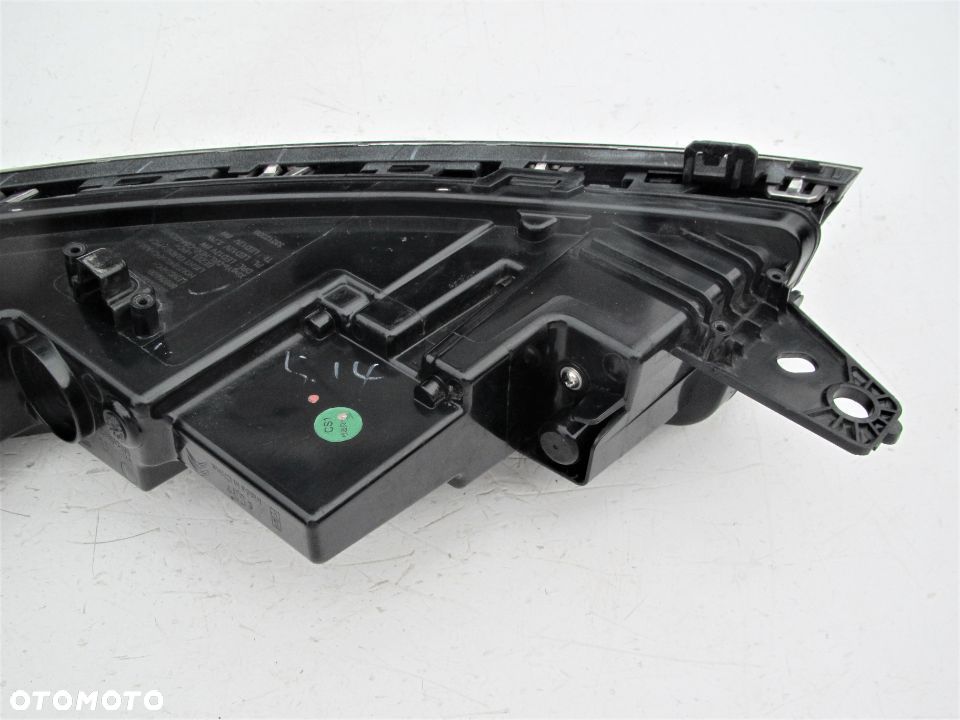CITROEN C5 AIRCROSS 2018 - 2022 lampa LED DRL R OE - 11