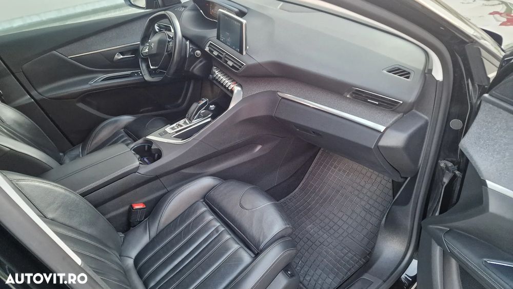 Peugeot 5008 1.2 Puretech Turbo s&s EAT8 Allure - 16