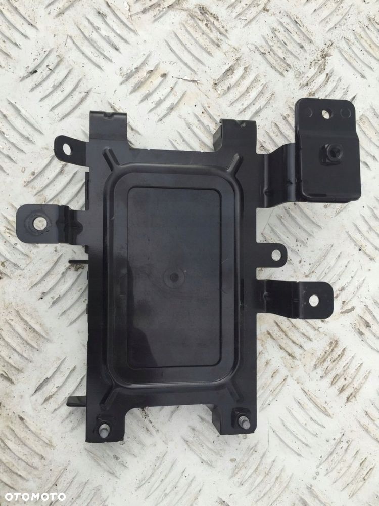 LAND ROVER DISCOVERY IV L319 STERWONIK TV - 3