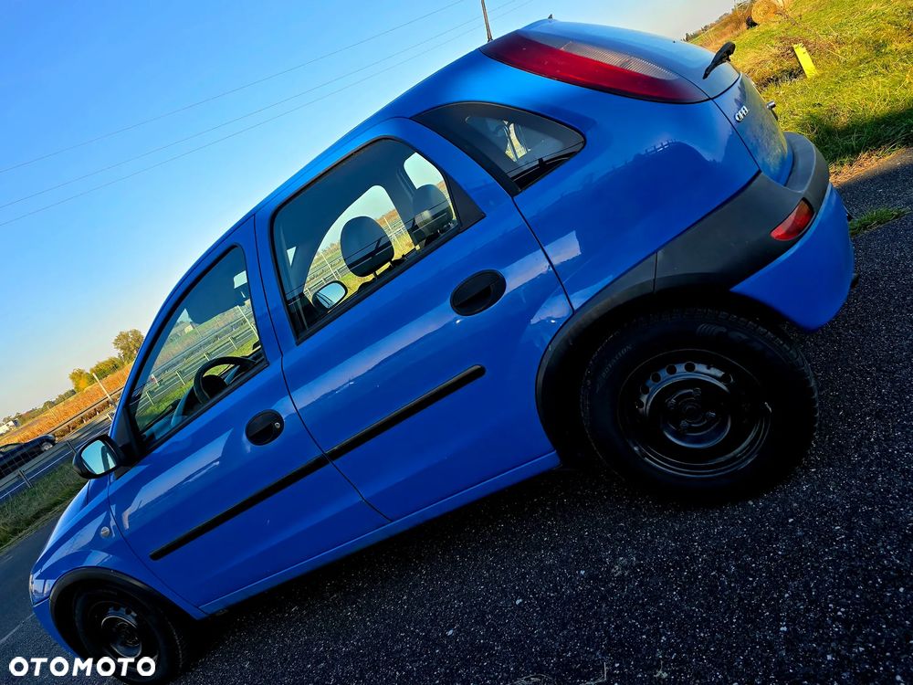 Opel Corsa 1.0 12V Comfort - 2