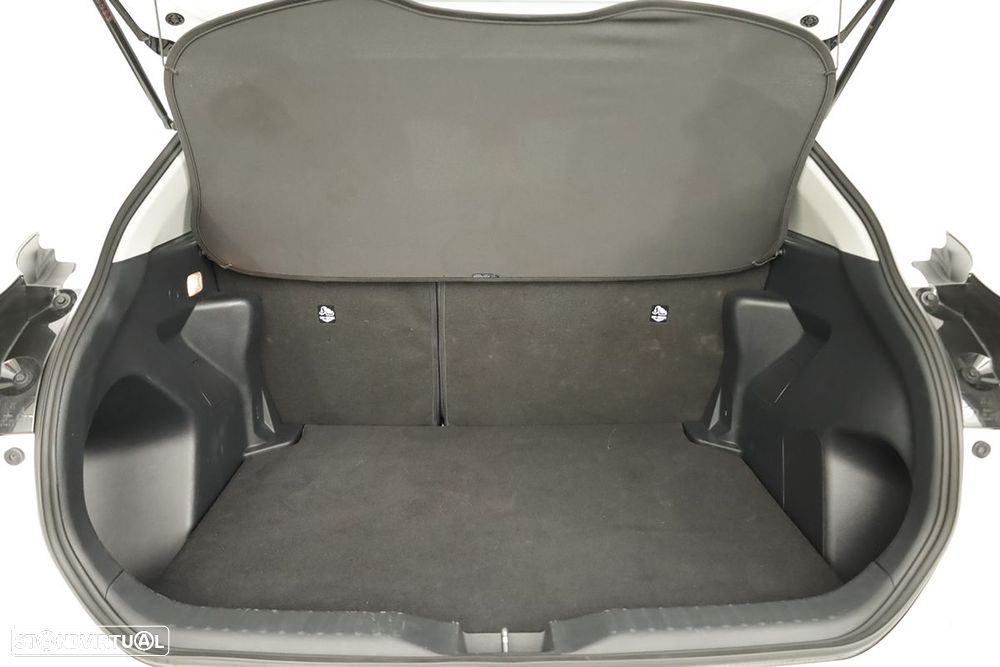 Toyota Yaris Cross 1.5 HDF Comfort - 22