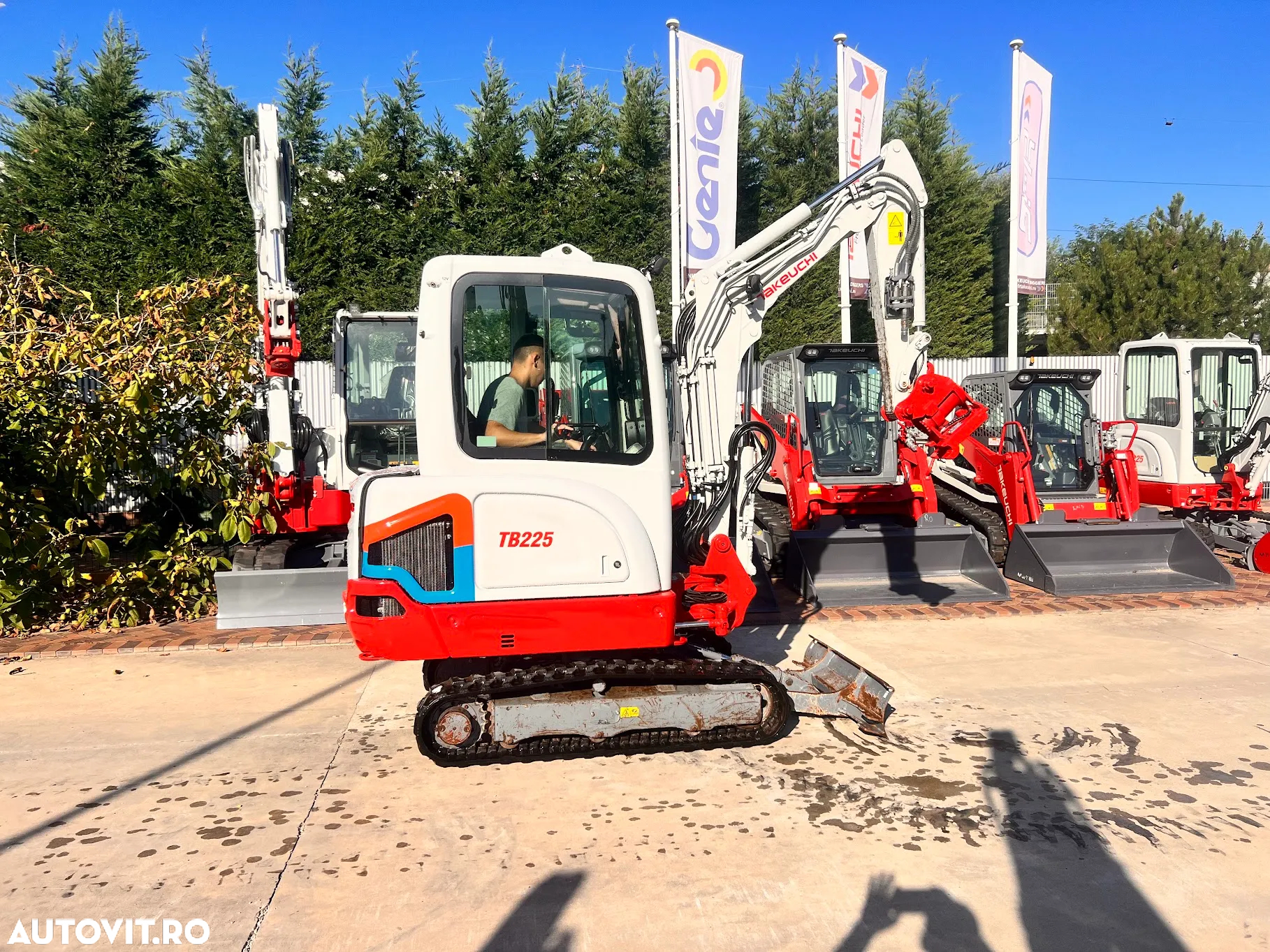 Takeuchi TB 225 - 3