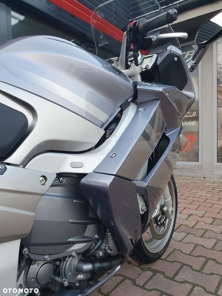 Yamaha FJR - 24